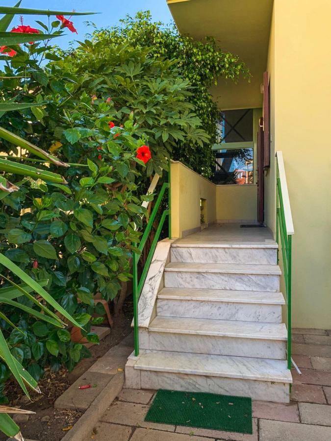 L'Hibiscus Di Lucia Villa Alguer Exterior foto